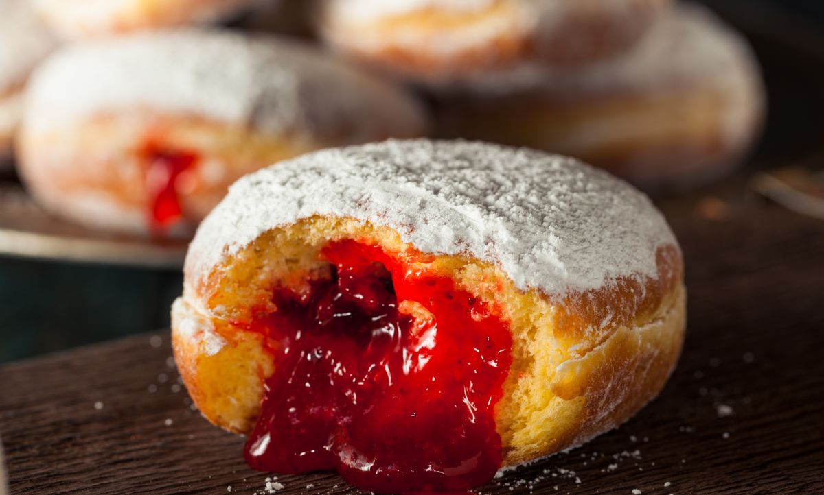 Gogoși poloneze paczki cum faci aluatul ca să obții gogoși pufoase