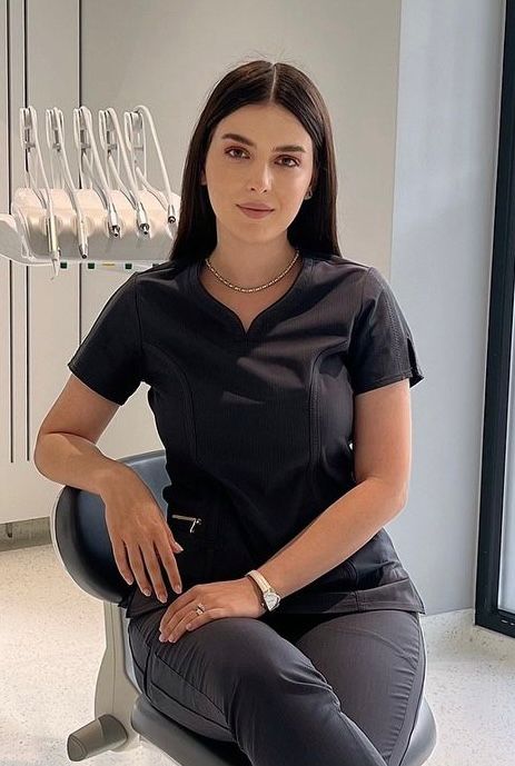 Dr. Carla Stan